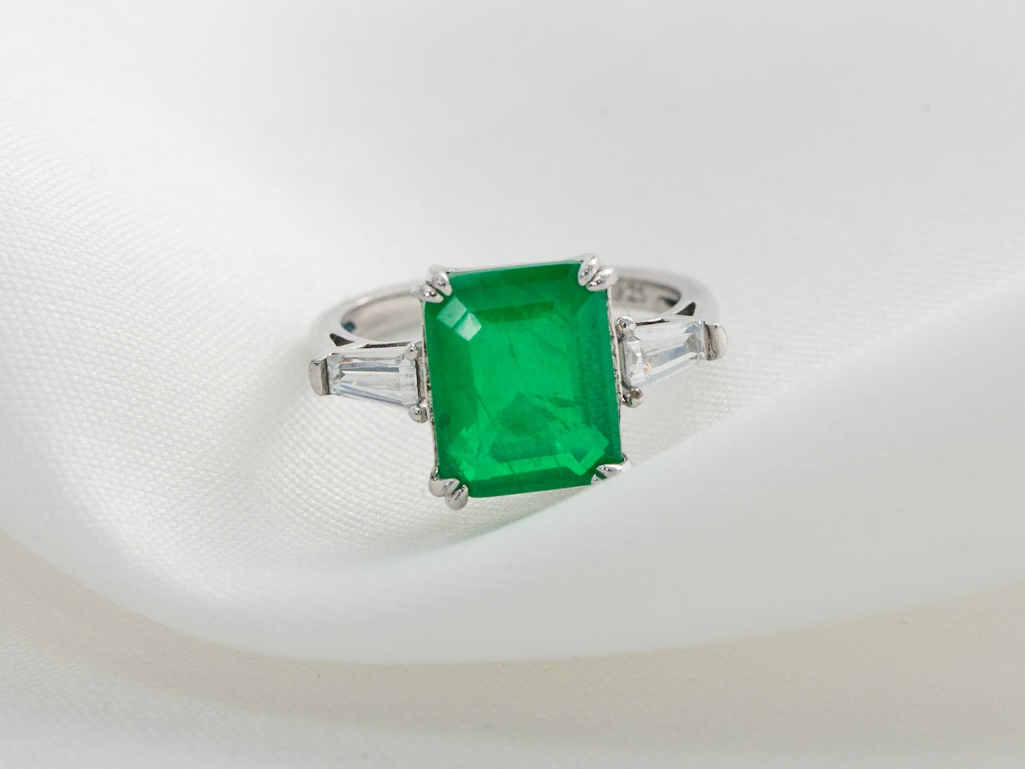 ANILLO LORENZA