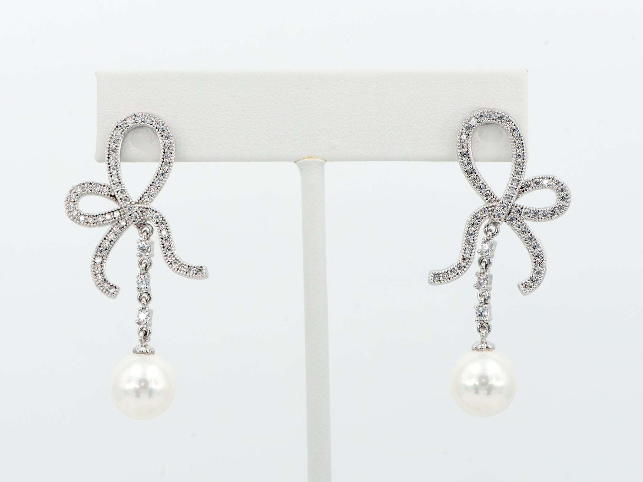 ARETES ALBA