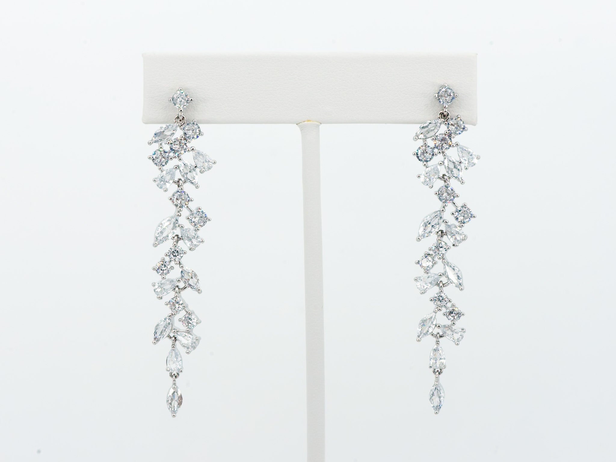 ARETES ALEJANDRA