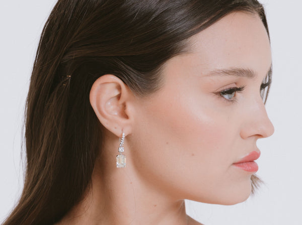 ARETES AINA