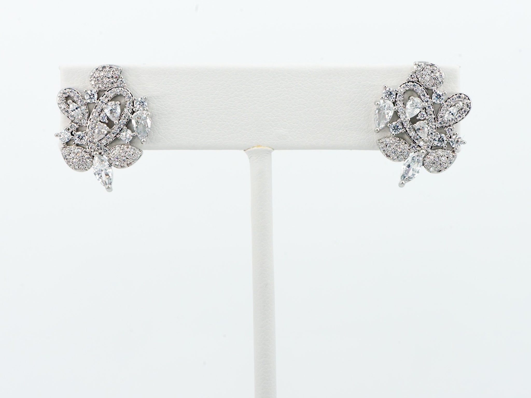 ARETES EMMA