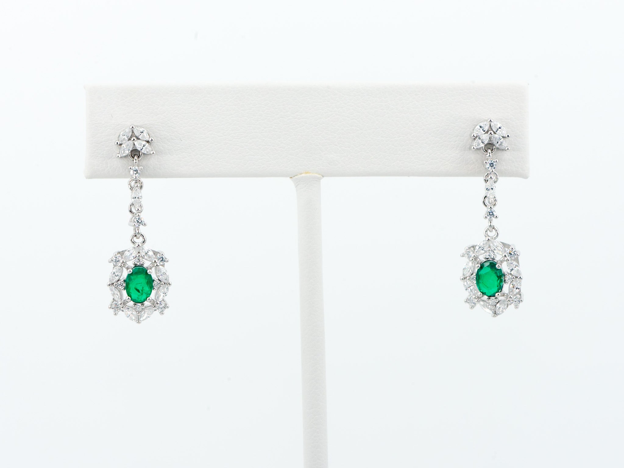 ARETES FABIOLA