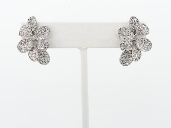 ARETES OLIVIA