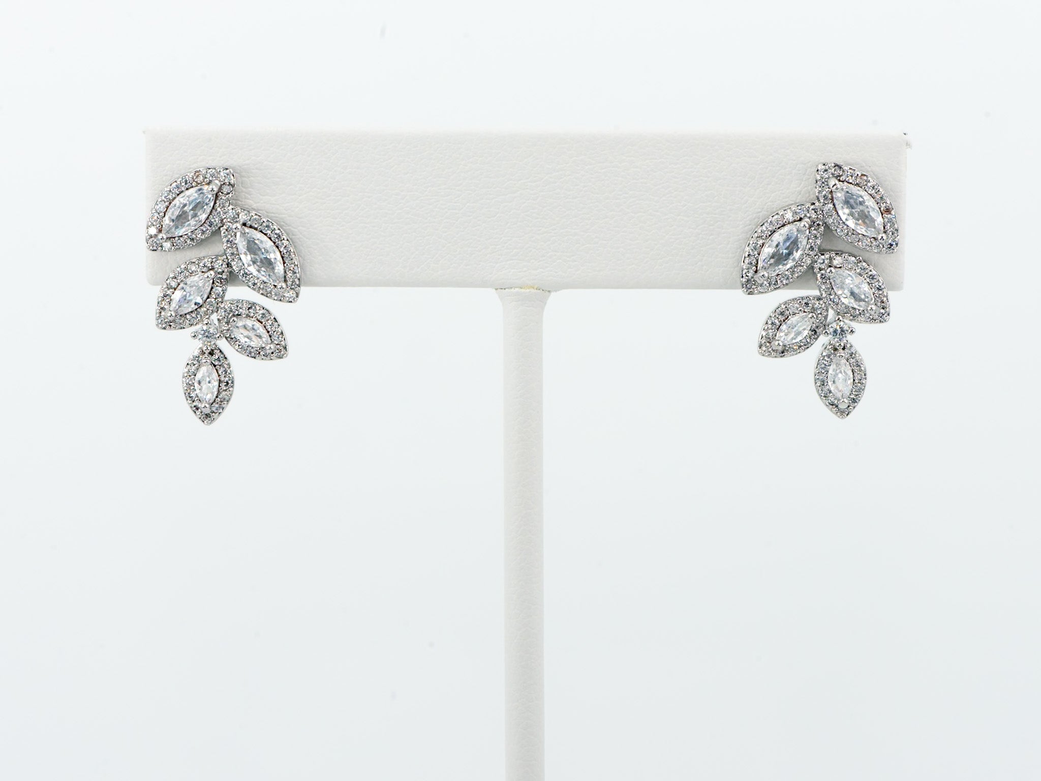 ARETES SARAH