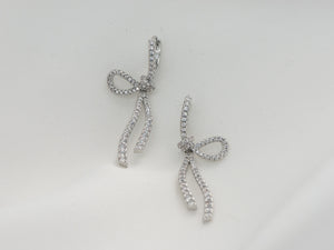 ARETES VALERIA