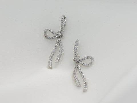 ARETES VALERIA